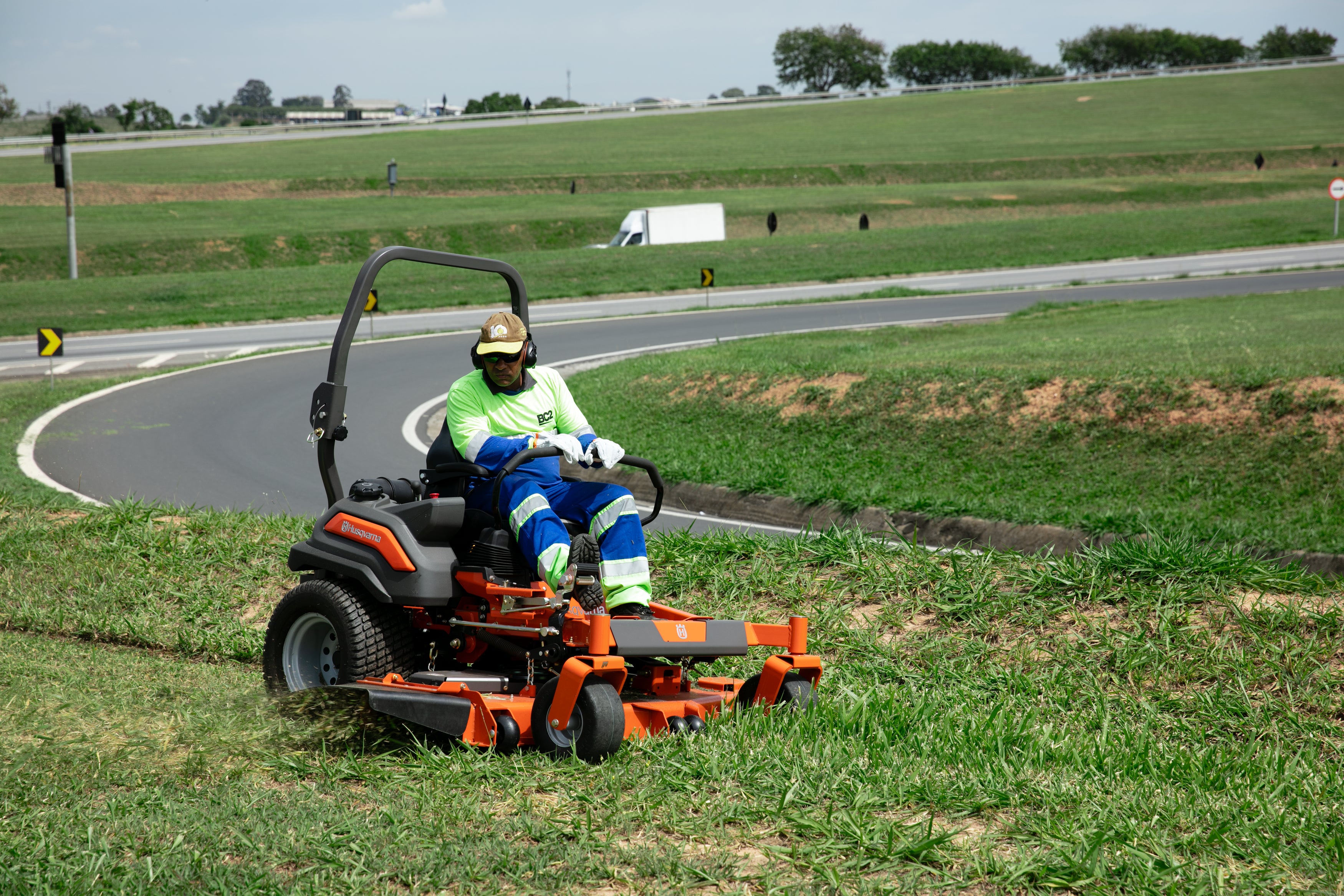 Zero Turn Z560X